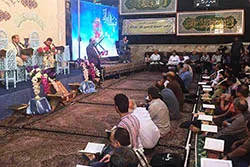 نوجوان نابغه قرآنی از کامپیوتر جلو زد