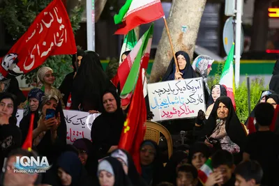 مراسم بزرگداشت چهلم خاکسپاری قائد شهید امت در اصفهان
