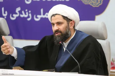 نشست هم‌اندیشی نهضت ملی زندگی با آیه‌ها