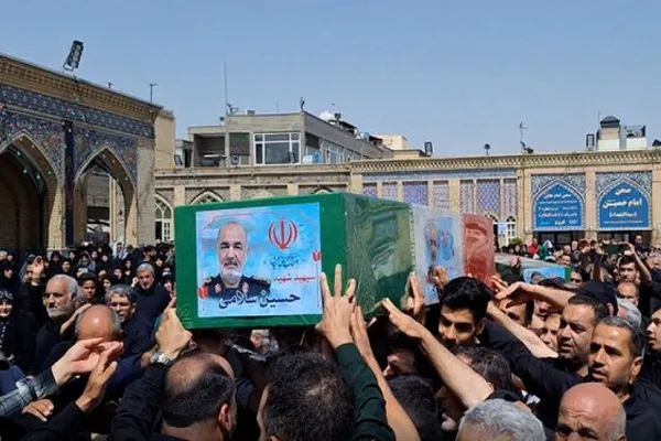 مراسم تشییع و تدفین پیکرهای شهیدان «سلامی» و «شانه‌ای» در شهرری برگزار شد