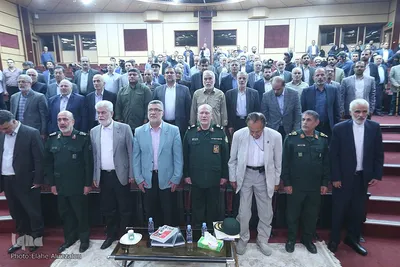 یادبود حضور ایثارگرانه جامعه پزشکی در دفاع مقدس