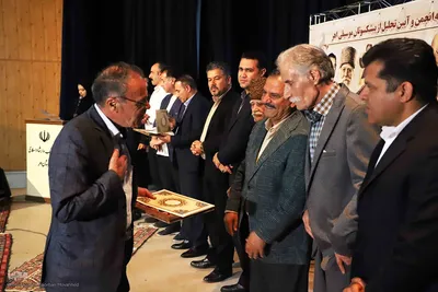 گزارش تصویری از: مراسم تجلیل از پیشکسوتان موسیقی منطقه ارسباران در اهر