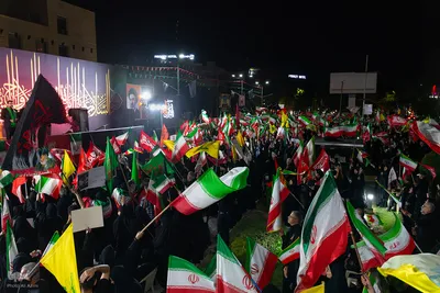 اجتماع مردمی «لبیک‌ یا خامنه‌ای» در اصفهان