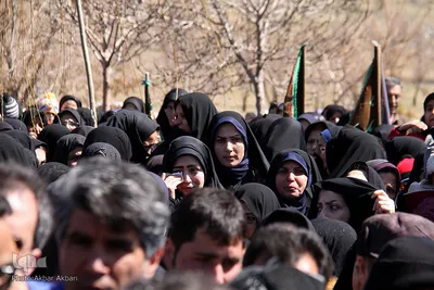 تشییع پیکر شهدای حادثه سقوط اورژانس هوایی در چهارمحال و بختیاری