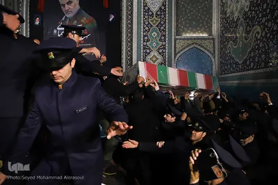 تشییع پیکر شهدای مقاومت در حرم رضوی
