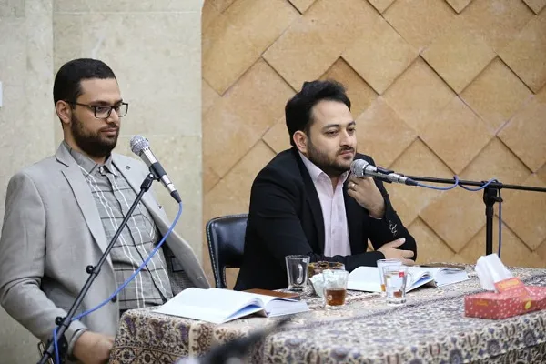 آغاز جلسه هفتگی تلاوت قرآن «سعید پرویزی» و «علی محرابی»