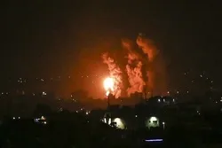 اسرائیلی جنگی طیاروں کا غزہ پر حملہ