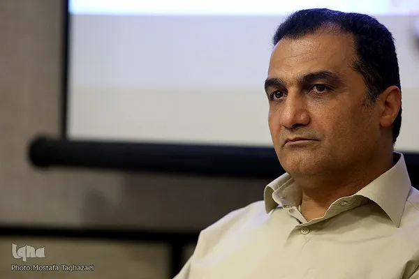 احمد پاکتچی «عدالت اجتماعی در نهج‌البلاغه» را بررسی می‌کند