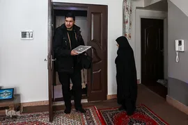 دیدار نمایندگان جامعه قرآنی با خانواده شهید حسین امیدواری