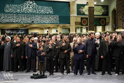 مراسم عزاداری شام شهادت حضرت فاطمه زهرا (س) در حسینه امام خمینی