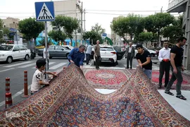 سفره افطاری هیئت حضرت ابوالفضل(ع) بلوار ابوذر تهران