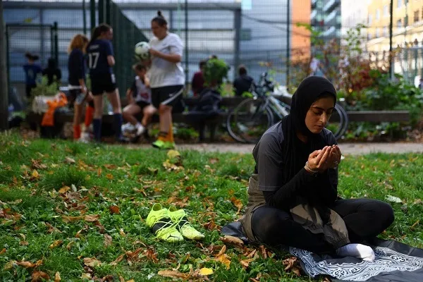 Football, Faith United by Sisterhood of Muslim Women in London Team
