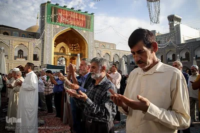 اقامه نماز عید قربان در حرم مطهر رضوی