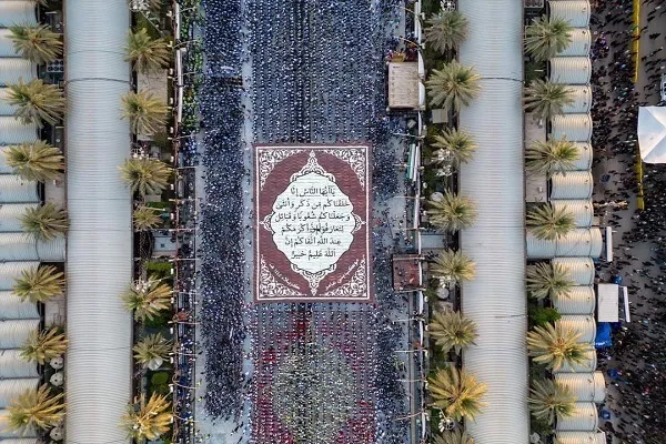 په بین الحرمین کې د حسینی اربعین د عزادارو ولولناک قرآني نندارتون (فیلم او انځورونه)