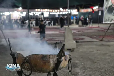 فعالیت موکب امام حسنی‌های ملایر در مسیر زائران اربعین
