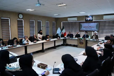 نشست صمیمی حجت‌الاسلام اصل نژاد با اصحاب رسانه در تبریز