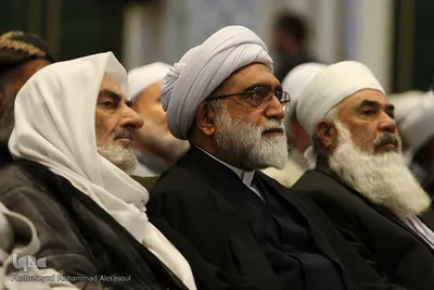 تشرف کاروان اهل سنت به حرم رضوی
