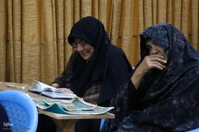 مراسم دعای عرفه در مسجد بزرگ خوزان خمینی‌شهر