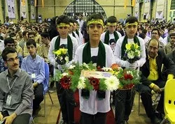 Présentation des concurrents iraniens des 6èmes compétitions coraniques des élèves du monde de l’islam