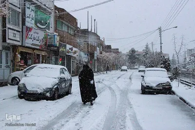 برف در خیابان‌های بیرجند