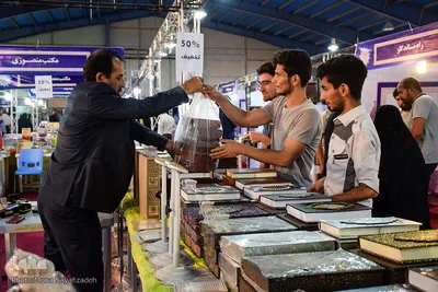نمایشگاه قرآن و عترت اهواز در روز چهارم 