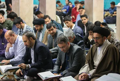 محفل انس با قرآن کریم – دانشگاه اراک/عکاس:طاها نظیری