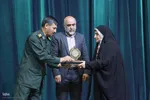 بدرقه ۳۰۰ دانش‌آموز دختر از مدارس شیراز به مناطق عملیاتی جنوب