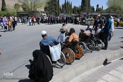 گردشگران نوروزی در آرامگاه سعدی‎‎