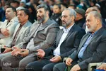 ویژه‌برنامه تحویل سال نو در گلستان شهدای اصفهان