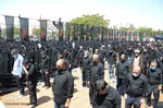 اقامه نماز ظهر عاشورا در مصلی امام (ره) تبریز‎‎