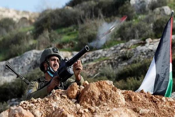 İsrail güçlerince Batı Şeria'da vurulan bir Filistinli şehit oldu