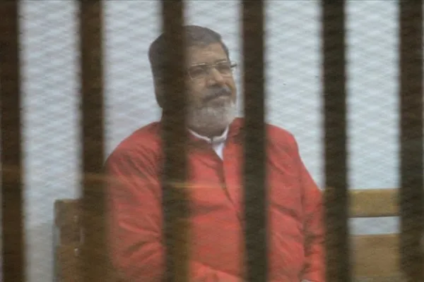 Mursi ‘hayatını tehdit eden durumlar olduğunu’ söylemişti