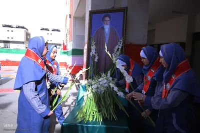 آیین نواختن زنگ انقلاب اسلامی در شیراز