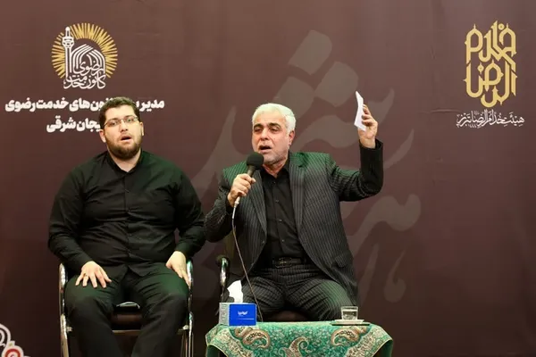 مراسم یادبود رهبر شهید انقلاب در مسجد آیت‌الله انگجی تبریز