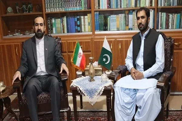 لویدیځې رسنیۍپاکستانیانو ته د ایران ویرونکي څیره انځوروي