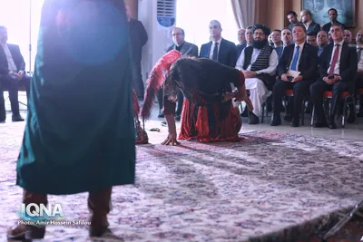 مراسم «محرم و عاشورا در آینه اسناد وزارت امور خارجه»
