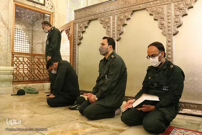 عطرافشانی حرم شاهچراغ(ع) در روز میلاد امام حسین(ع)‎‎