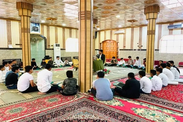 تنظيم مسابقات قرآنية تنافسية لحفظة القرآن في البصرة / فتح دورات لحفظ القرآن في النجف