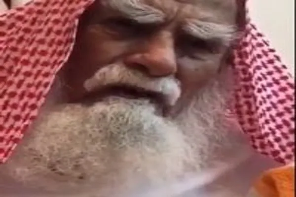 اشتیاق مؤذن 120 ساله به قرائت اذان در عربستان