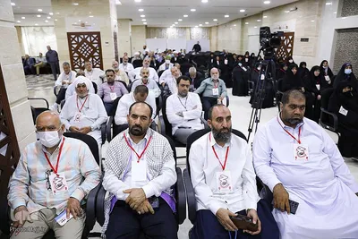 مراسم تجلیل از خانواده شهدا