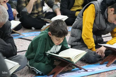 محفل انس با قرآن کریم در مسجد چهارده معصوم علیهم السلام ازناو ملایر