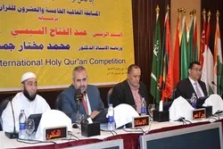 محكم جزائري يطالب حفظة القرآن بالرد على الشبهات