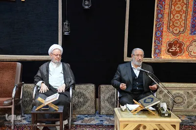 جلسه تفسیر قرآن مدیران ادارات و سازمان های تبریز‎‎