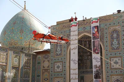 مانور آتش‌نشانان در صحن حضرت معصومه(س) حرم مطهر شاهچراغ(ع)