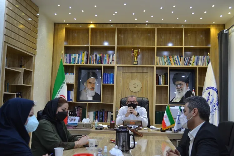 بسیاری از تولیدکنندگان آشنایی چندانی با بازار ندارند