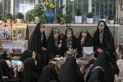 جشن روز معلم در جلسه آموزشی سیدمحسن موسوی‌بلده
