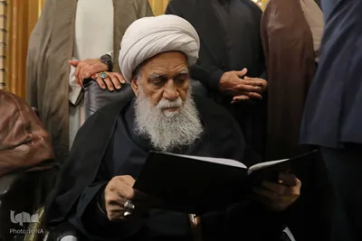 بزرگداشت قائد شهید امت از سوی مقام معظم رهبری در قم
