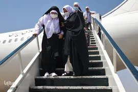 بازگشت حجاج همدانی به میهن اسلامی