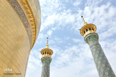 رونمایی و اهتزاز پرچم جدید حرم حضرت معصومه (س)