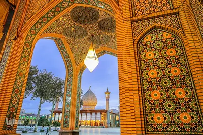 6 ذی القعده بزرگداشت میلاد حضرت احمدبن موسی شاهچراغ (ع)‎‎